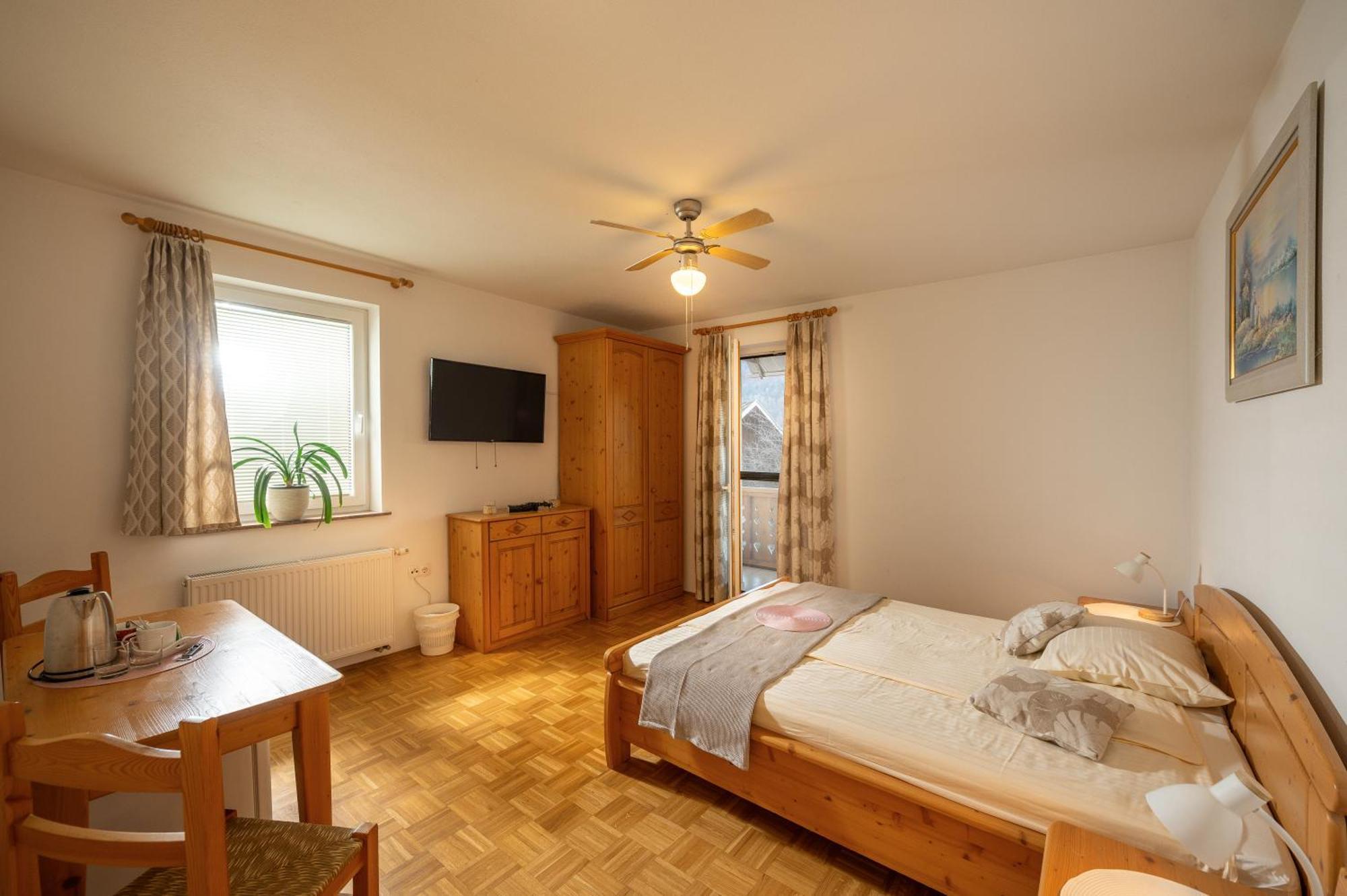 Rooms & Apartments Pr Matjon Bled Eksteriør bilde